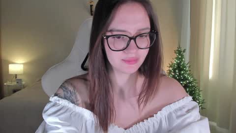 sonia_moon_ online show from December 2024 04:33:02 AM