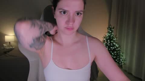 sonia_moon_ online show from December 2024 01:26:02 AM