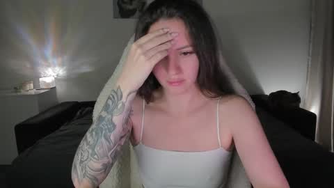sonia_moon_ online show from September 2025 02:24:02 AM