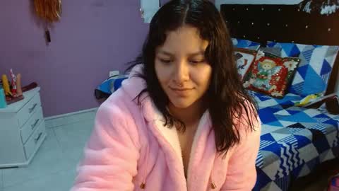 Snapshot of sonialatin69 chatting on December 2024 08:07:02 AM sonialatin69 online show from December 2024 08:07:02 AM