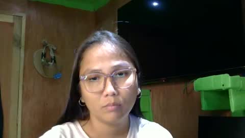 Snapshot of soniarey534 chatting on May 2026 05:30:02 PM soniarey534 online show from May 2026 05:30:02 PM