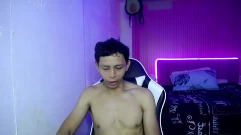 sonic_jess07 online show from May 2026 08:10:02 AM