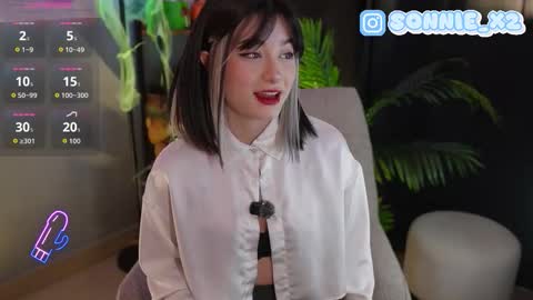 Snapshot of sonnie_mami chatting on October 2025 03:13:01 PM Sonnie online show from October 2025 03:13:01 PM