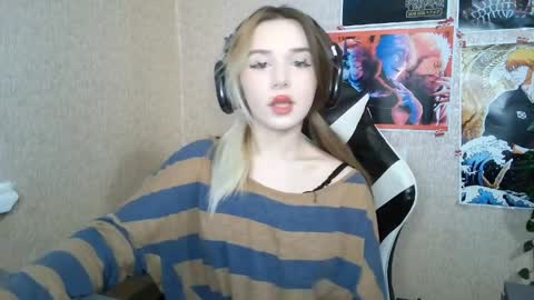 Mila online show from April 2026 03:31:02 PM