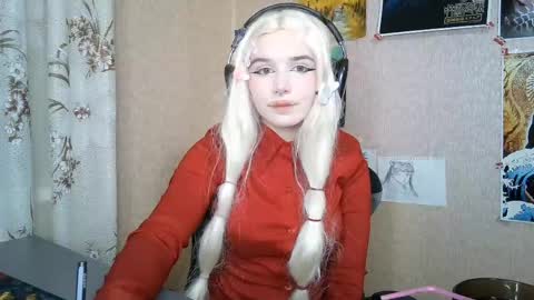 Mila online show from April 2026 05:15:02 PM
