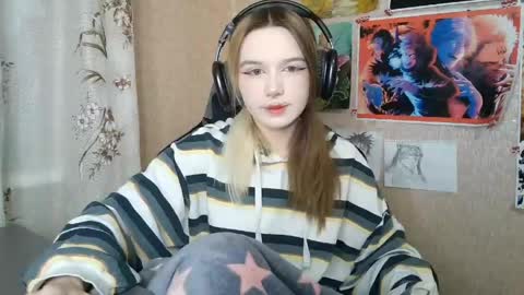 Mila online show from April 2026 03:38:02 PM