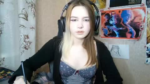 Mila online show from April 2026 05:30:01 PM