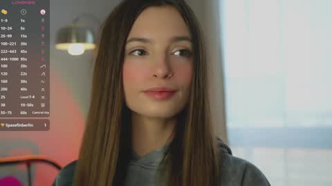 Eva 3 online show from December 2024 10:13:01 AM