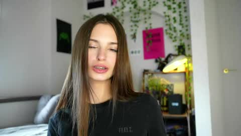 Eva 3 online show from May 2026 09:50:02 AM