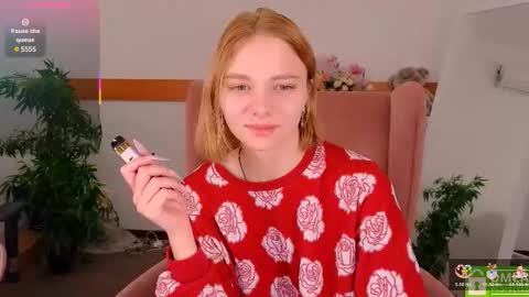 Litta online show from November 2025 10:53:02 PM