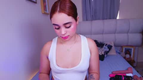 Sophia Roy online show from May 2026 01:29:01 PM