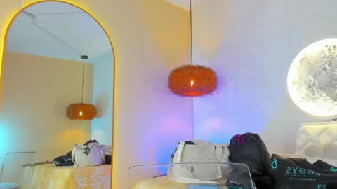 sophi_cooper29 online show from May 2026 07:52:01 PM