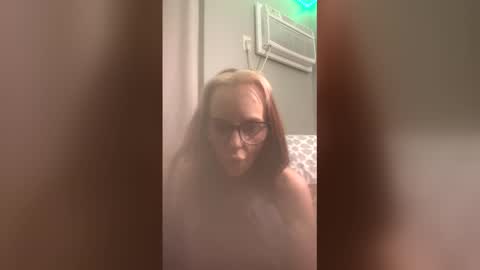 Snapshot of sophia929292 chatting on February 2026 05:05:02 AM sophia929292 online show from February 2026 05:05:02 AM