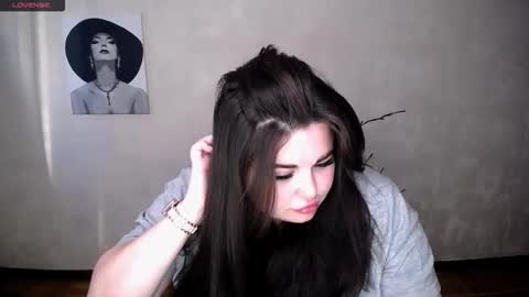 sophia__olsen online show from September 2025 05:29:01 AM
