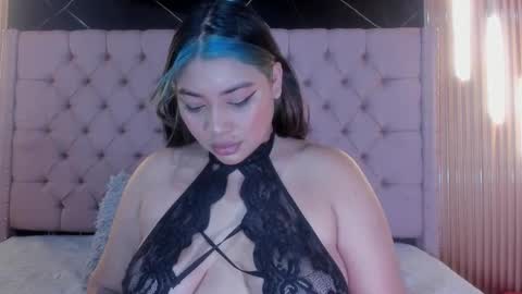 Snapshot of sophia_brunett chatting on February 2026 11:44:01 AM Sophia online show from February 2026 11:44:01 AM