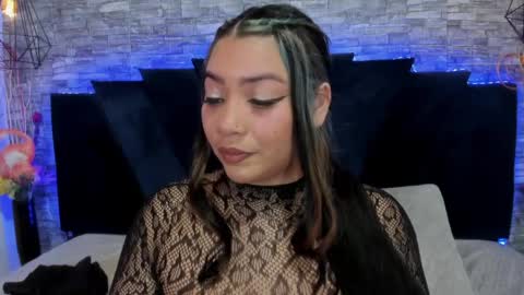 Snapshot of sophia_brunett chatting on April 2026 01:41:01 PM Sophia online show from April 2026 01:41:01 PM