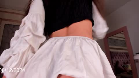 Snapshot of sophia_cambpell chatting on December 2024 09:08:02 PM Sophia online show from December 2024 09:08:02 PM