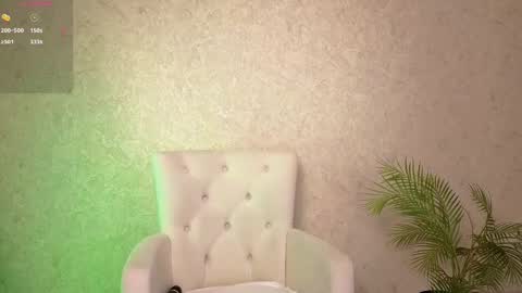 Sophia online show from March 2025 02:51:02 AM