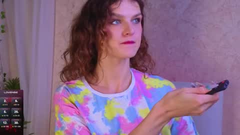 Sophia online show from September 2025 08:26:01 AM