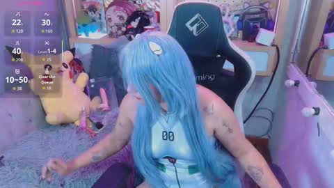 Snapshot of sophia_ebanks_ chatting on December 2025 03:43:02 PM Soph online show from December 2025 03:43:02 PM