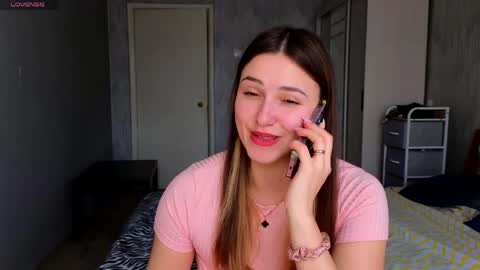 Snapshot of sophia_euphoria chatting on April 2026 06:42:02 AM Sophia online show from April 2026 06:42:02 AM