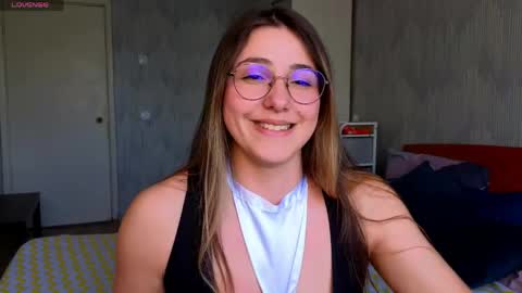 Snapshot of sophia_euphoria chatting on May 2026 08:52:02 AM Sophia online show from May 2026 08:52:02 AM
