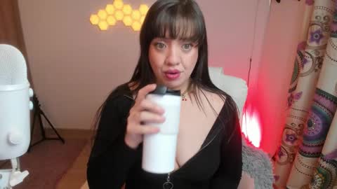 Snapshot of sophia_grants chatting on October 2025 06:03:01 AM sophia_grants online show from October 2025 06:03:01 AM