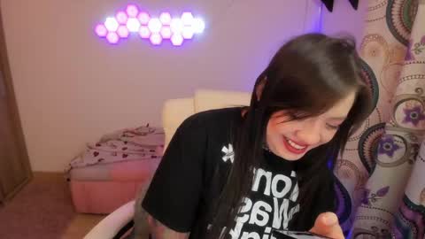 sophia_grants online show from April 2026 02:27:02 AM
