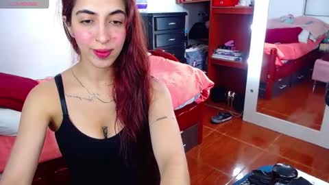 sophia_greey online show from May 2026 05:01:02 AM