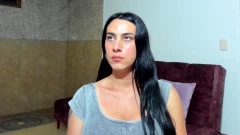 sophia CM online show from February 2025 02:14:01 AM