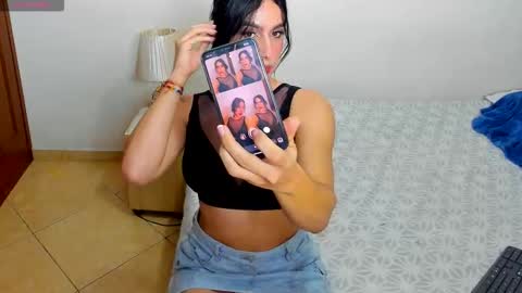 sophia CM online show from September 2025 02:57:01 AM