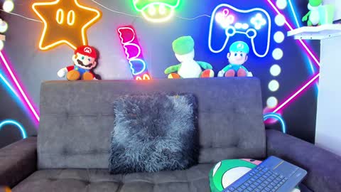 Sophi  online show from January 2025 05:45:02 AM