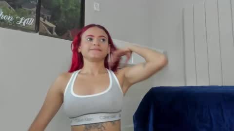 Snapshot of sophia_loren__ chatting on January 2025 06:27:02 AM Special Transmission on August 31 at 0900 Colombia accompany me and enjoyment online show from January 2025 06:27:02 AM