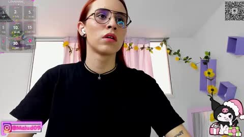 Snapshot of sophia_milano chatting on December 2024 12:28:01 PM sophia_milano online show from December 2024 12:28:01 PM