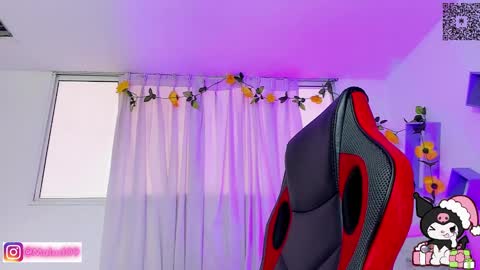 Snapshot of sophia_milano chatting on December 2024 12:11:01 PM sophia_milano online show from December 2024 12:11:01 PM