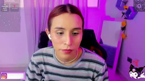 Snapshot of sophia_milano chatting on January 2025 12:18:01 PM sophia_milano online show from January 2025 12:18:01 PM