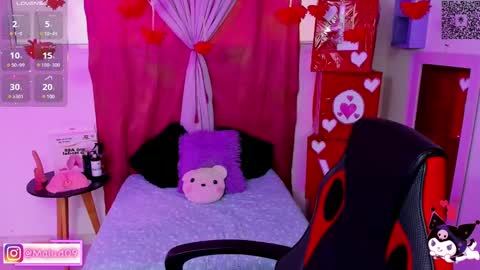 Snapshot of sophia_milano chatting on February 2025 12:17:02 PM sophia_milano online show from February 2025 12:17:02 PM