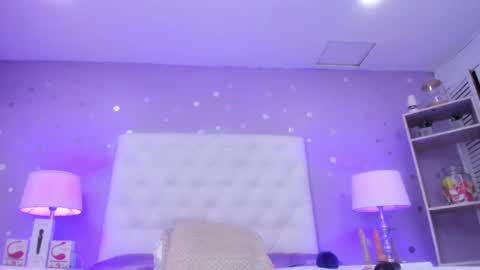 Snapshot of sophia_models chatting on February 2025 11:20:01 PM Sophia online show from February 2025 11:20:01 PM