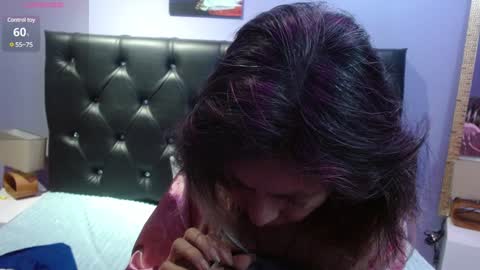 Snapshot of sophia_ny chatting on December 2024 02:30:01 AM SOPHIA online show from December 2024 02:30:01 AM