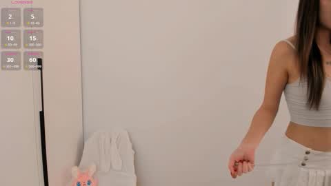 Snapshot of sophia_squirtits chatting on October 2025 09:28:01 AM QUEEN OF SQUIRT online show from October 2025 09:28:01 AM