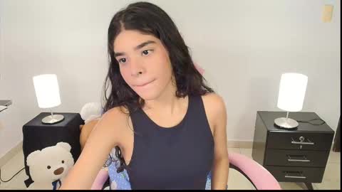 Sophia Storm online show from November 2025 02:10:02 AM