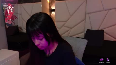 Snapshot of sophiaa_7 chatting on November 2025 11:20:01 AM Sophi online show from November 2025 11:20:01 AM