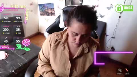 sophiaa_vega_ online show from December 2025 02:59:01 PM