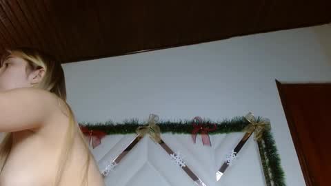 SophiaLee online show from January 2026 05:37:01 PM