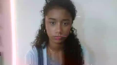 Snapshot of sophiacastro19 chatting on February 2026 09:51:01 PM Sophia online show from February 2026 09:51:01 PM