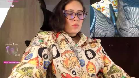 Snapshot of sophiadumont chatting on November 2025 01:19:01 AM Sophia online show from November 2025 01:19:01 AM