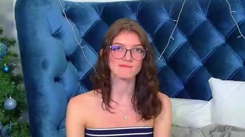 SophiaProve online show from December 2025 04:36:01 PM