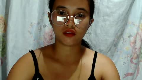 sophie_193 online show from June 2026 05:33:02 PM