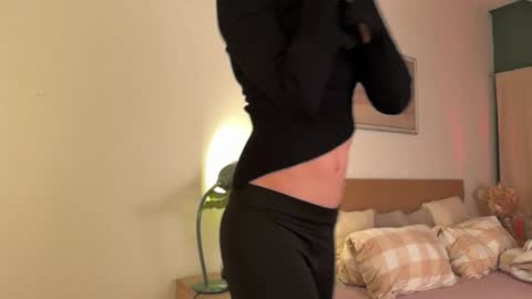 sophie_amalia online show from February 2026 11:09:02 PM