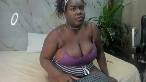 Snapshot of sophie_blake1 chatting on March 2026 03:19:01 AM sophie_blake1 online show from March 2026 03:19:01 AM